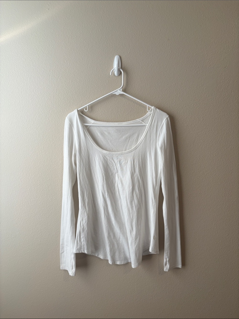 ✨Lululemon White Long Sleeve Tee✨